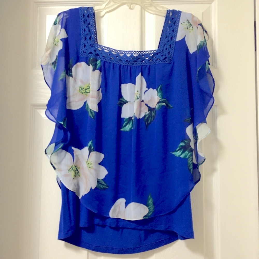 Blue floral square neck top small spring summer 💙